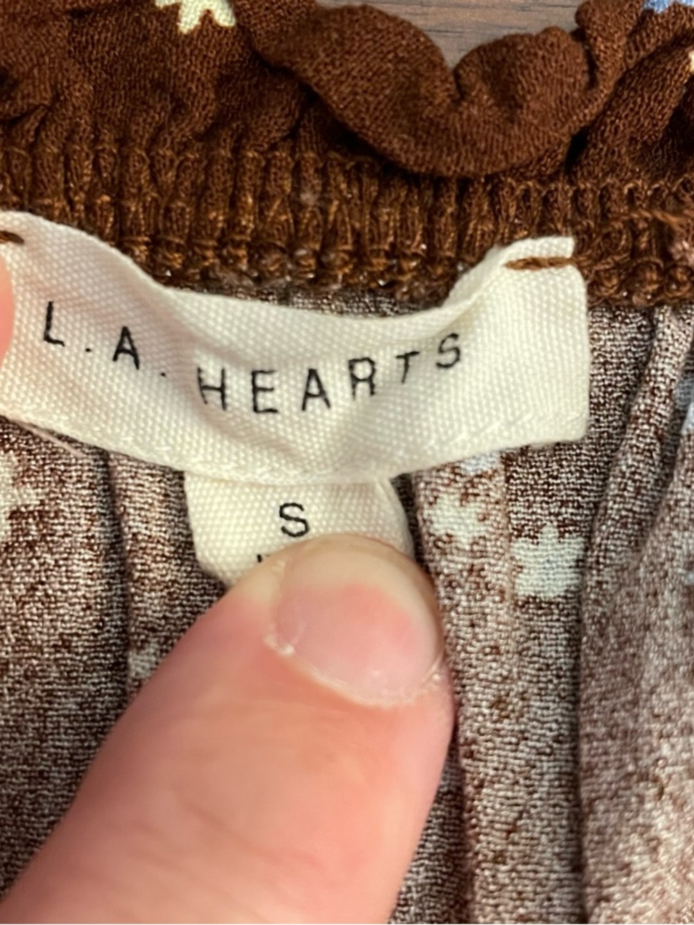 LA HEARTS Brown Floral Tie-Front Square Neck Crop Top - Picture 5 of 7